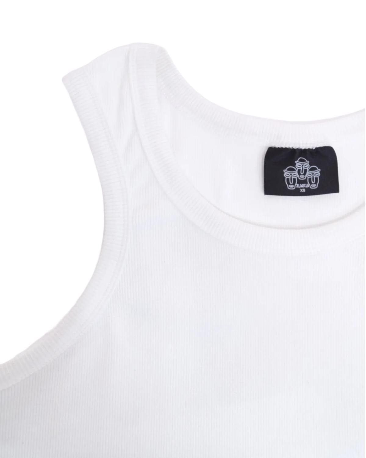 the tank (white)