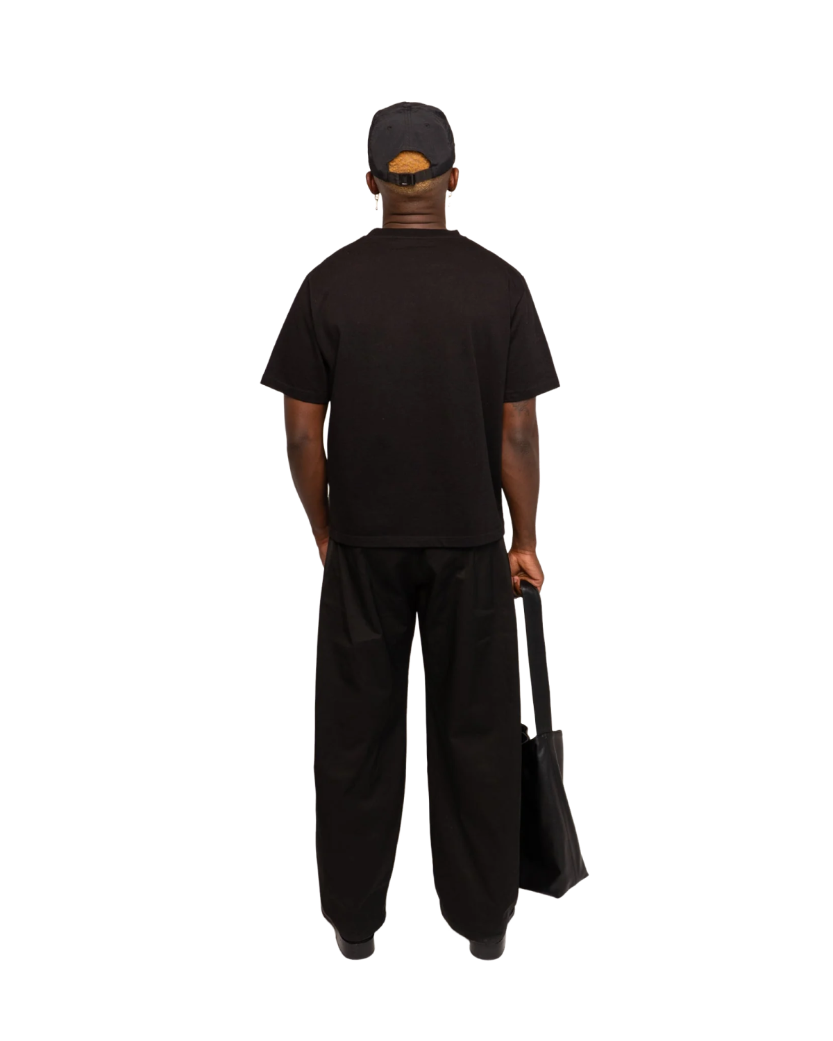 V2 (minimalist beefy tee black)