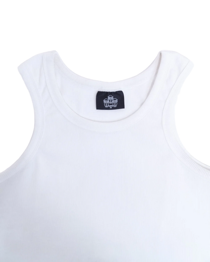 the tank (white)