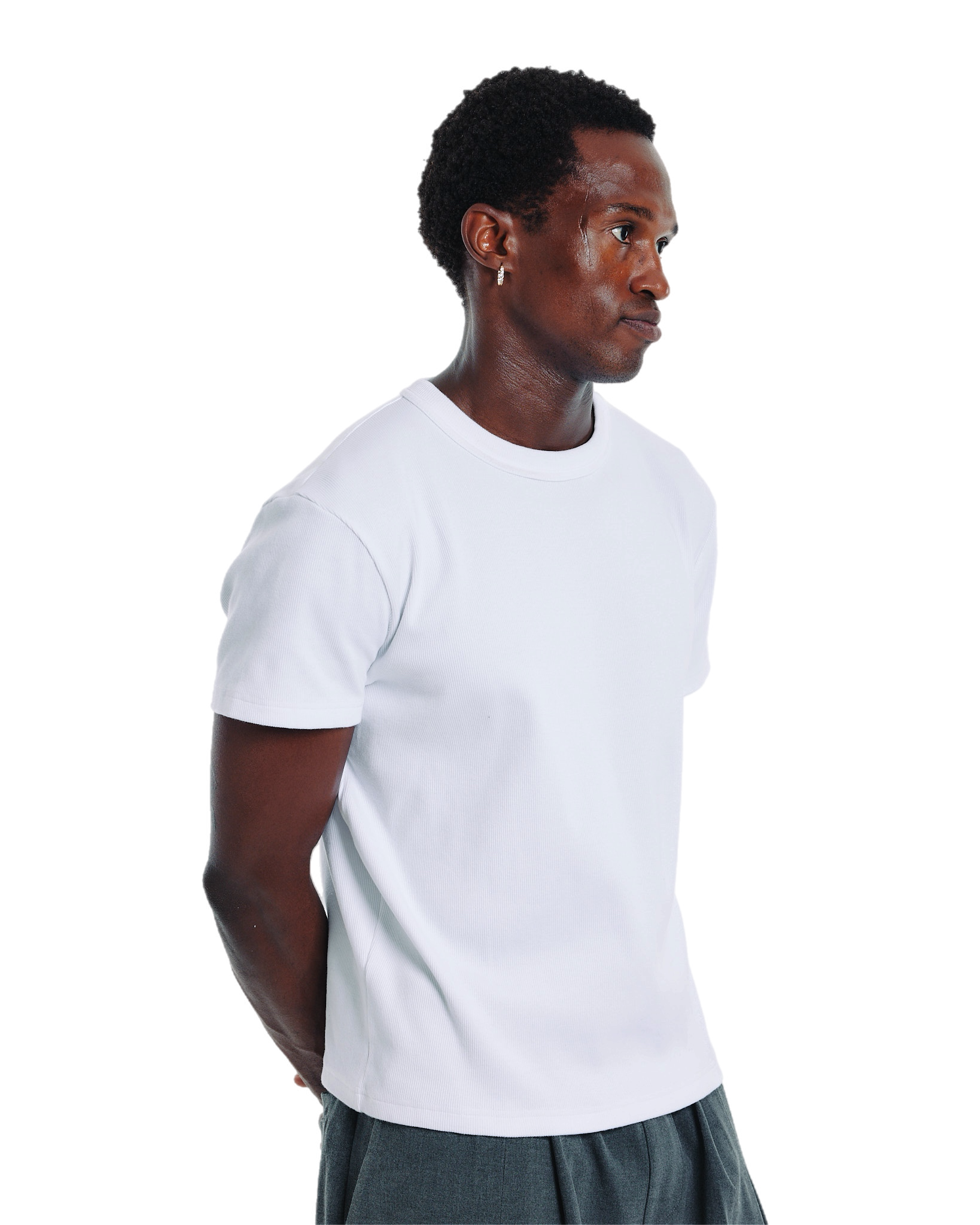 Timeless essentials.
No noise.
Just fit and expert construction.