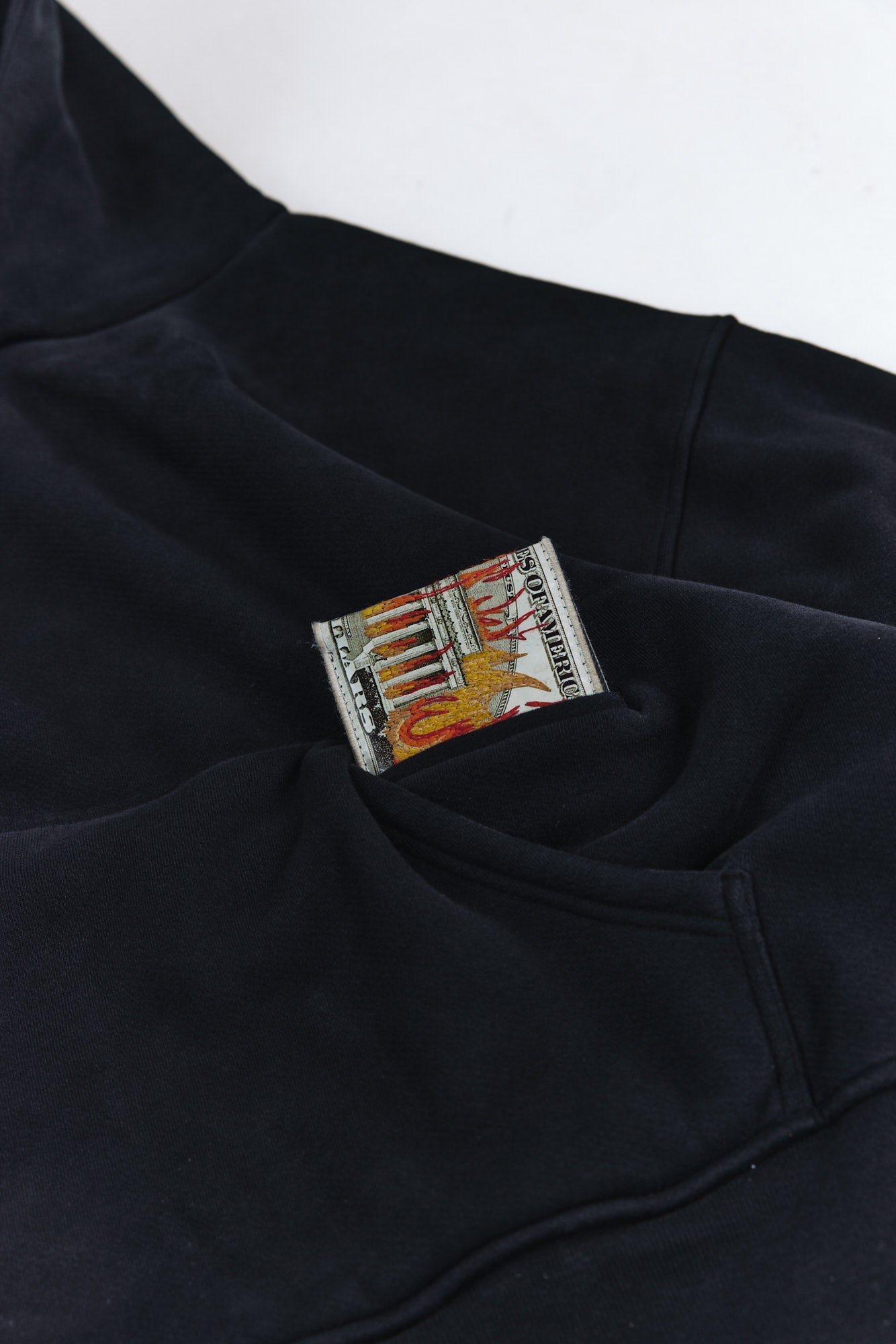 V1 HOODIE (BLACK)
